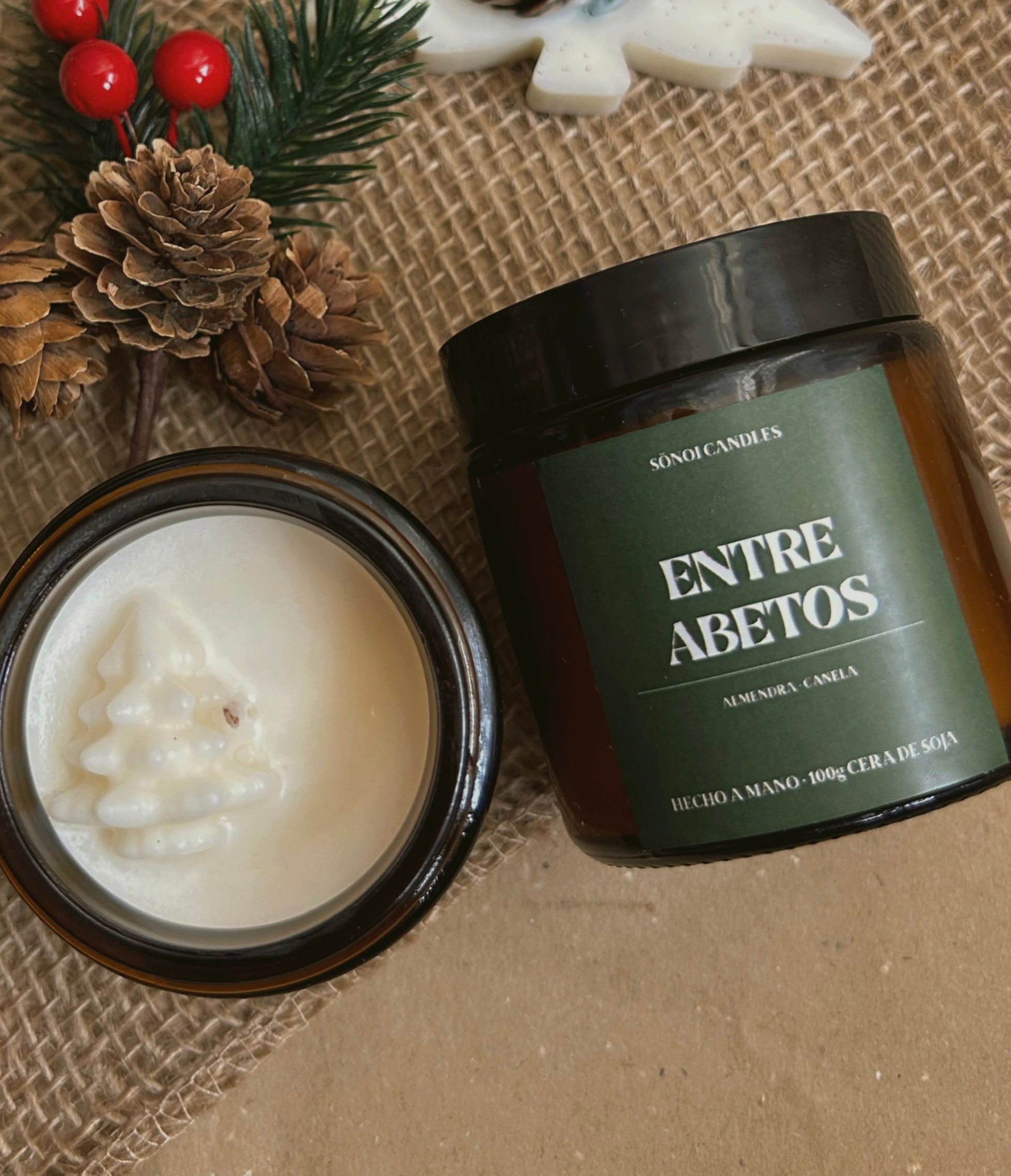 Vela entre abetos • Galleta de almendra