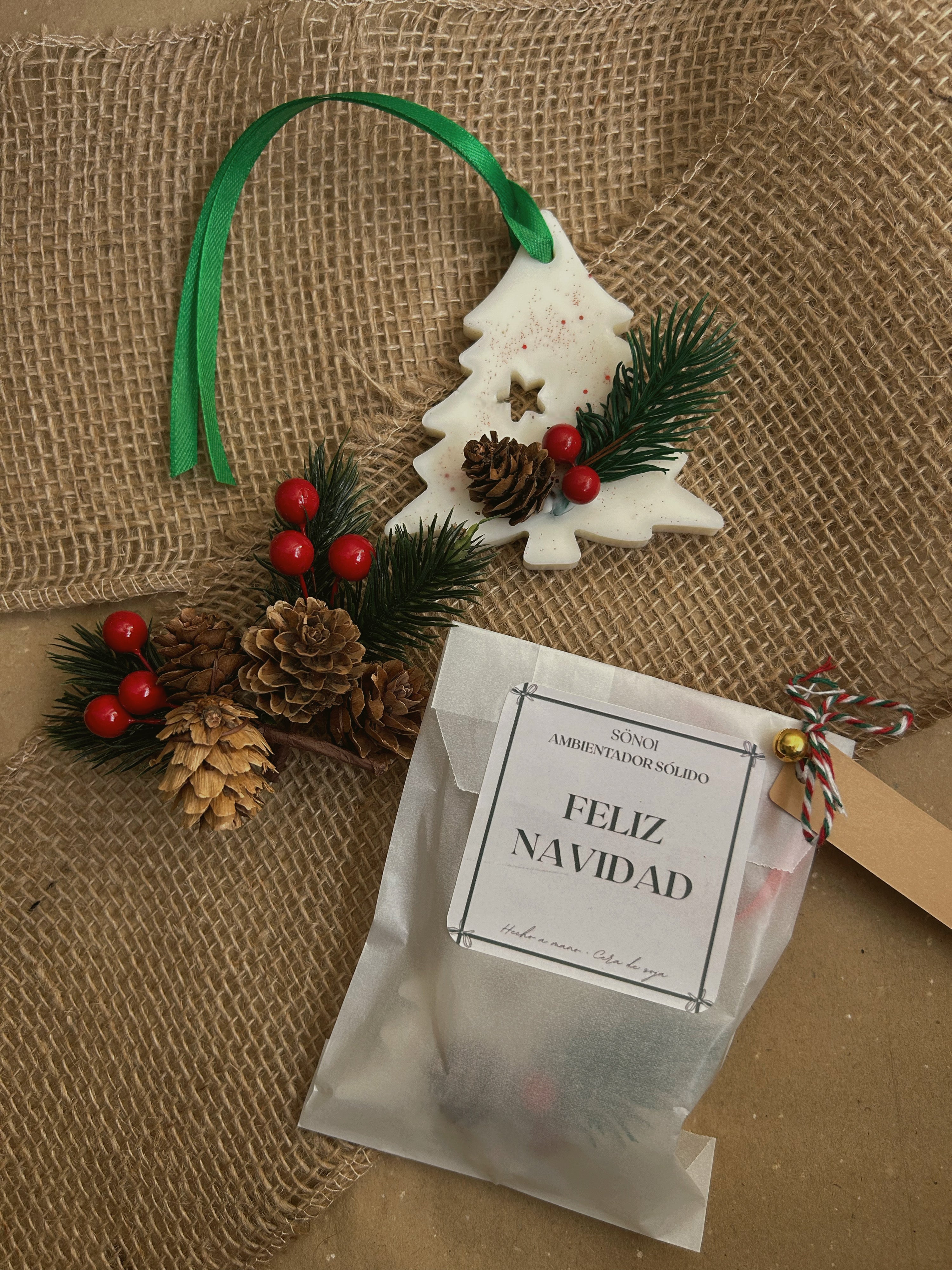 Pack Navidad 1 • 3 velas + Ambientador especial.